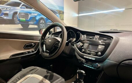 KIA cee'd III, 2013 год, 950 000 рублей, 17 фотография