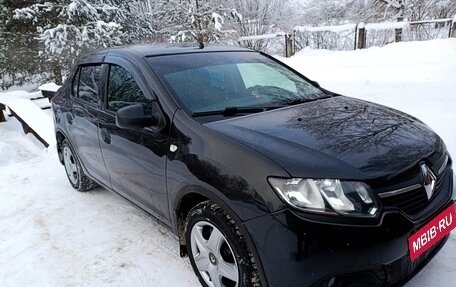 Renault Logan II, 2017 год, 950 000 рублей, 1 фотография