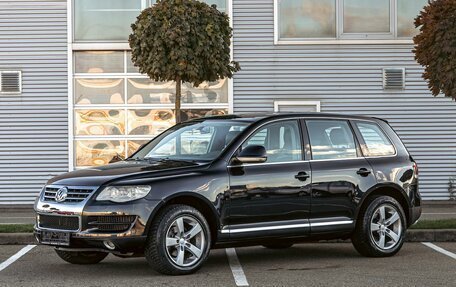Volkswagen Touareg III, 2010 год, 995 000 рублей, 1 фотография
