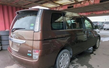 Toyota ISis I, 2014 год, 1 170 000 рублей, 3 фотография