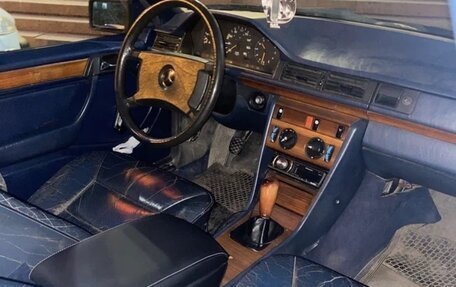 Mercedes-Benz W124, 1991 год, 160 000 рублей, 14 фотография