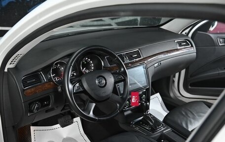 Skoda Superb III рестайлинг, 2014 год, 1 095 000 рублей, 9 фотография