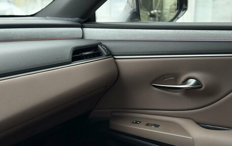 Lexus ES VII, 2025 год, 6 000 000 рублей, 12 фотография