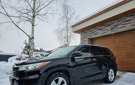 Toyota Highlander III, 2014 год, 2 500 000 рублей, 2 фотография