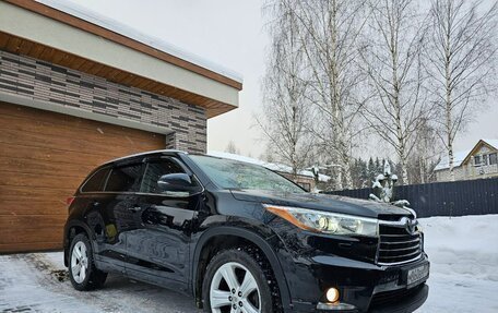 Toyota Highlander III, 2014 год, 2 500 000 рублей, 3 фотография