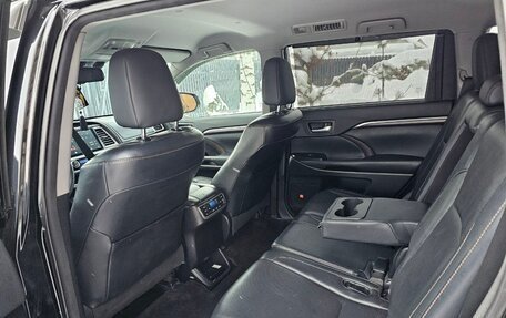 Toyota Highlander III, 2014 год, 2 500 000 рублей, 13 фотография