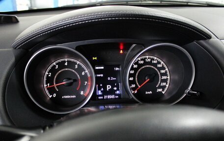 Mitsubishi Outlander III рестайлинг 3, 2010 год, 1 229 000 рублей, 15 фотография