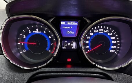 Hyundai Elantra V, 2012 год, 990 000 рублей, 10 фотография