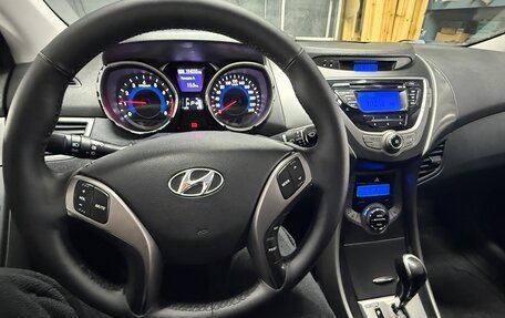 Hyundai Elantra V, 2012 год, 990 000 рублей, 12 фотография
