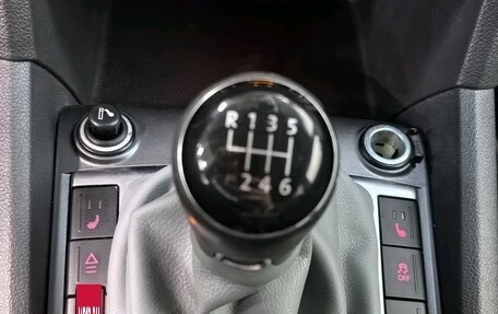 Volkswagen Amarok I рестайлинг, 2015 год, 1 650 000 рублей, 16 фотография