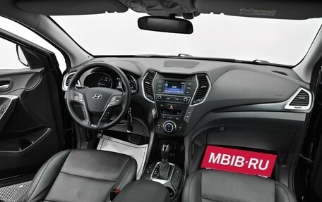 Hyundai Santa Fe III рестайлинг, 2018 год, 1 855 000 рублей, 14 фотография