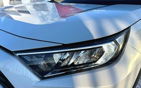 Toyota RAV4, 2023 год, 3 500 000 рублей, 6 фотография