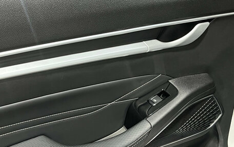 Geely Emgrand, 2024 год, 1 950 000 рублей, 10 фотография