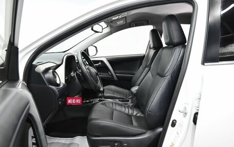 Toyota RAV4, 2015 год, 1 645 000 рублей, 7 фотография