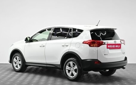 Toyota RAV4, 2015 год, 1 645 000 рублей, 4 фотография