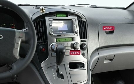 Hyundai Grand Starex Grand Starex I рестайлинг 2, 2012 год, 1 195 000 рублей, 8 фотография