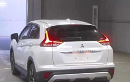 Mitsubishi Eclipse Cross, 2021 год, 2 190 000 рублей, 2 фотография