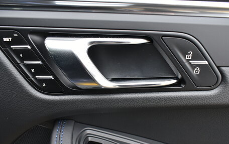 Porsche Macan I рестайлинг, 2025 год, 11 990 000 рублей, 33 фотография