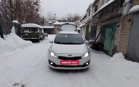 KIA cee'd III, 2017 год, 1 350 000 рублей, 2 фотография