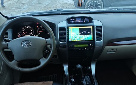 Toyota Land Cruiser Prado 120 рестайлинг, 2006 год, 2 300 000 рублей, 7 фотография