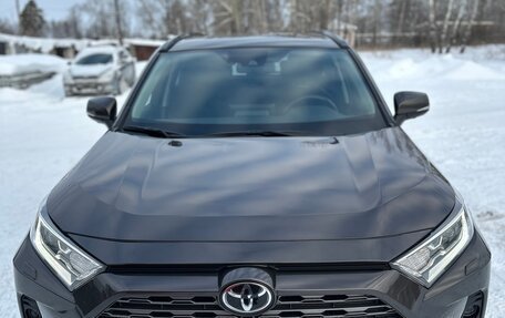 Toyota RAV4, 2022 год, 4 850 000 рублей, 2 фотография