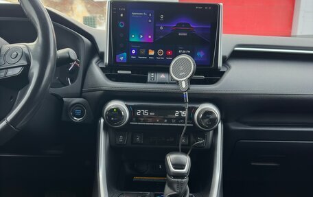 Toyota RAV4, 2022 год, 4 850 000 рублей, 12 фотография