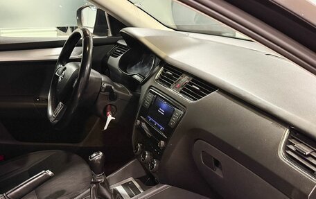 Skoda Octavia, 2017 год, 1 327 000 рублей, 8 фотография