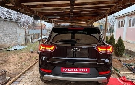 Chevrolet TrailBlazer, 2022 год, 2 200 000 рублей, 3 фотография