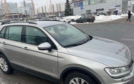 Volkswagen Tiguan II, 2020 год, 1 900 000 рублей, 3 фотография
