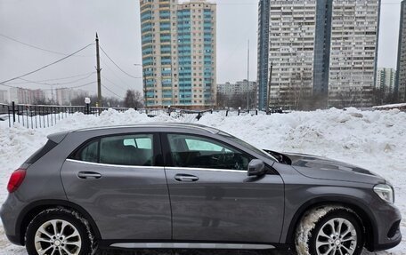 Mercedes-Benz GLA, 2015 год, 1 830 000 рублей, 2 фотография