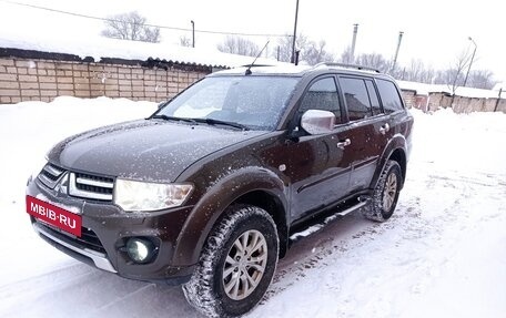 Mitsubishi Pajero Sport II рестайлинг, 2014 год, 1 800 000 рублей, 7 фотография