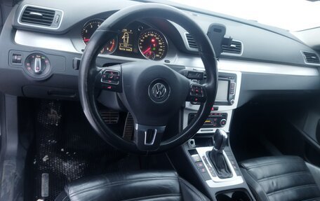 Volkswagen Passat CC I рестайлинг, 2011 год, 1 300 000 рублей, 10 фотография