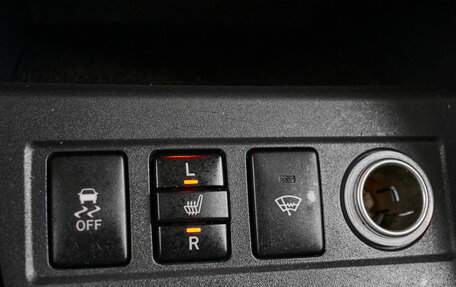 Toyota RAV4, 2011 год, 1 500 000 рублей, 16 фотография