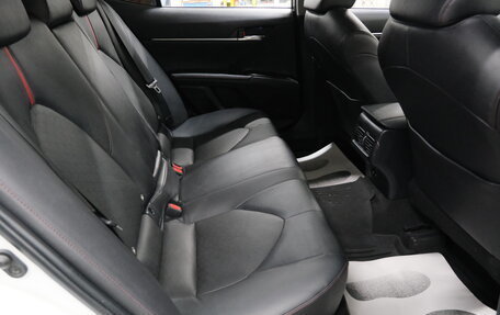 Toyota Camry, 2021 год, 3 599 000 рублей, 25 фотография