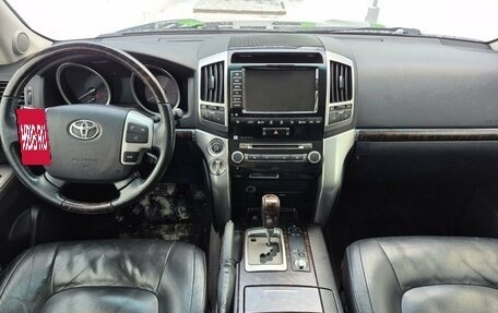 Toyota Land Cruiser 200, 2012 год, 3 699 000 рублей, 9 фотография