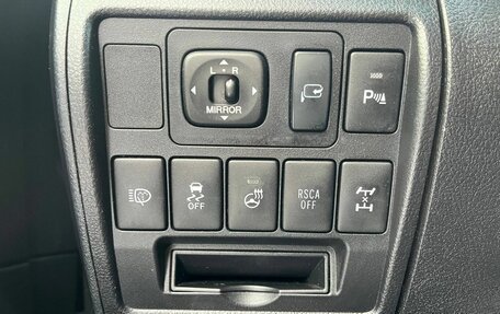 Toyota Land Cruiser 200, 2012 год, 3 699 000 рублей, 20 фотография