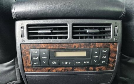 Toyota Land Cruiser 200, 2012 год, 3 699 000 рублей, 18 фотография