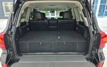 Toyota Land Cruiser 200, 2012 год, 3 699 000 рублей, 23 фотография