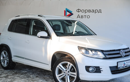 Volkswagen Tiguan I, 2016 год, 1 870 000 рублей, 1 фотография