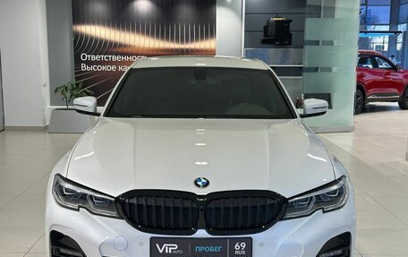 BMW 3 серия, 2019 год, 3 815 000 рублей, 2 фотография