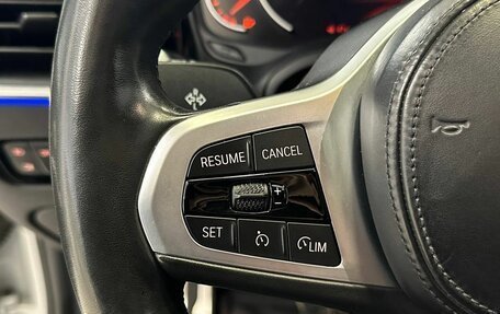 BMW 3 серия, 2019 год, 3 815 000 рублей, 14 фотография