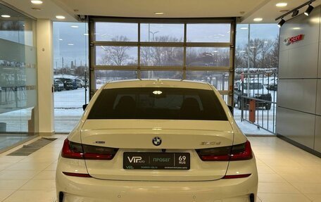 BMW 3 серия, 2019 год, 3 815 000 рублей, 5 фотография