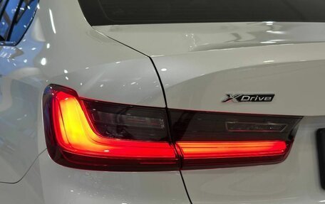 BMW 3 серия, 2019 год, 3 815 000 рублей, 22 фотография