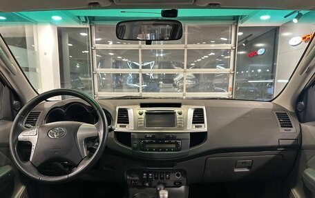 Toyota Hilux VII, 2012 год, 2 775 000 рублей, 9 фотография