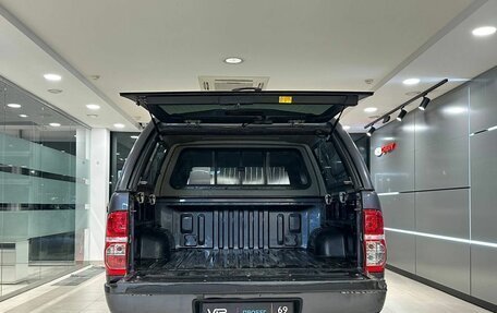 Toyota Hilux VII, 2012 год, 2 775 000 рублей, 18 фотография