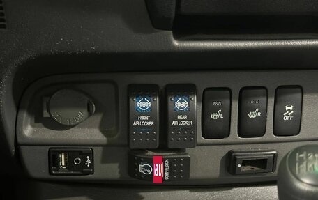 Toyota Hilux VII, 2012 год, 2 775 000 рублей, 16 фотография