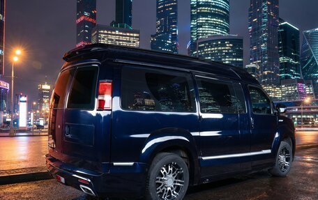 Chevrolet Express II, 2019 год, 19 000 000 рублей, 2 фотография