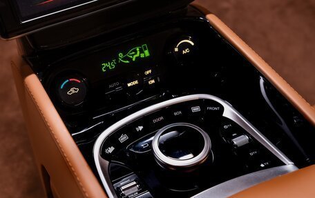 Chevrolet Express II, 2019 год, 19 000 000 рублей, 13 фотография