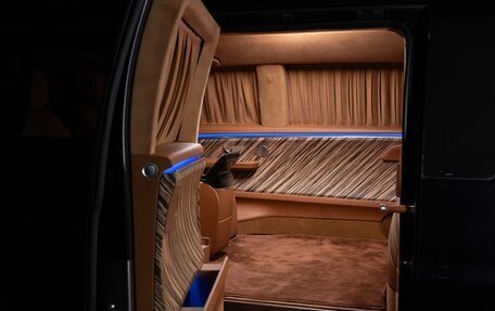 Chevrolet Express II, 2019 год, 19 000 000 рублей, 20 фотография