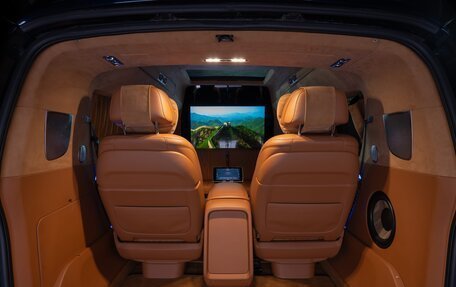 Chevrolet Express II, 2019 год, 19 000 000 рублей, 28 фотография